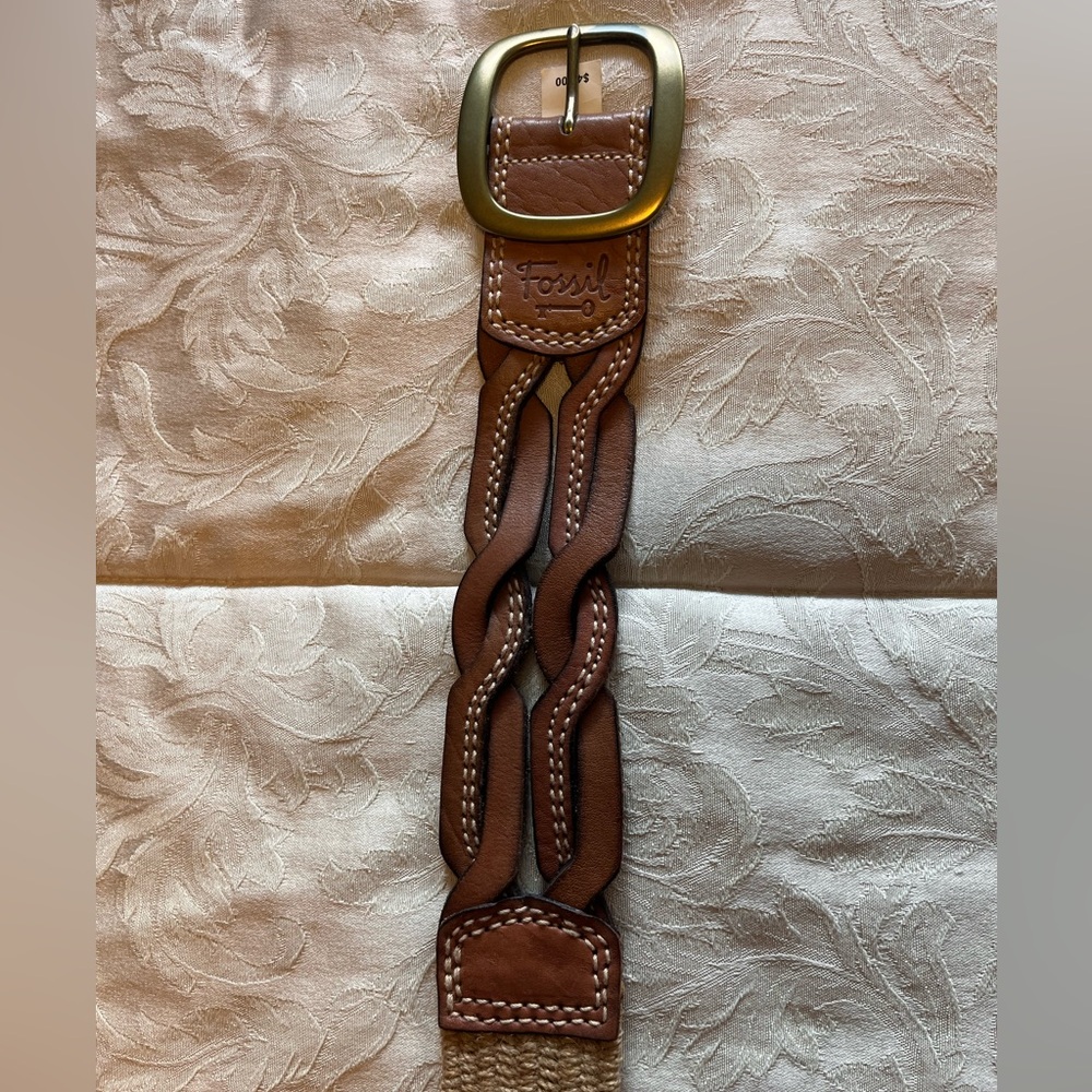 Fossil leather belt